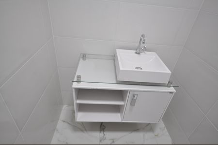 Casa à venda com 120m², 4 quartos e 1 vagaBanheiro de Serviço