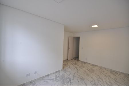 Sala de casa para alugar com 4 quartos, 120m² em Vila Brasil, São Paulo