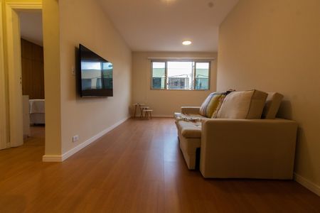 Apartamento à venda com 67m², 2 quartos e 1 vagaSala