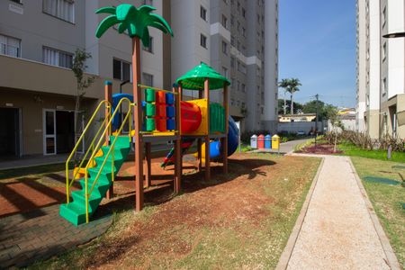 Apartamento para alugar com 40m², 2 quartos e sem vaga Apartamento para alugar com 40m², 2 quartos e sem vagaÁrea comum - Playground