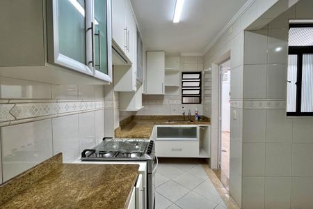 Casa para alugar com 152m², 2 quartos e 2 vagas Casa para alugar com 152m², 2 quartos e 2 vagasCozinha