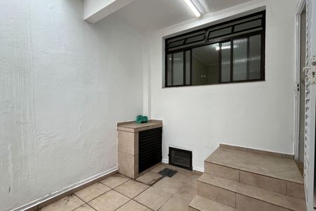 Casa para alugar com 152m², 2 quartos e 2 vagas Casa para alugar com 152m², 2 quartos e 2 vagasÁrea de Serviço
