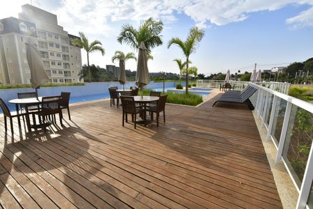 Apartamento à venda com 83m², 3 quartos e 2 vagasÁrea comum - Piscina