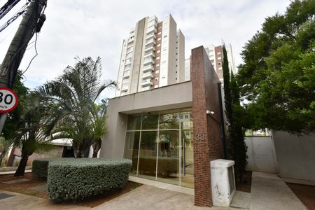 Apartamento à venda com 83m², 3 quartos e 2 vagasFachada e portaria