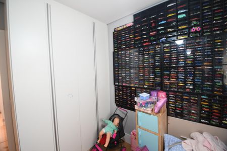 Apartamento à venda com 83m², 3 quartos e 2 vagasQuarto 1