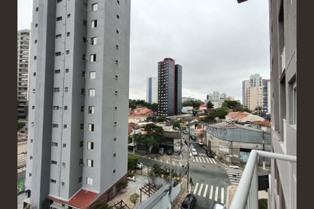 Apartamento à venda com 58m², 3 quartos e 1 vaga Apartamento à venda com 58m², 3 quartos e 1 vagaVaranda