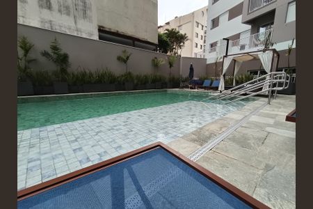 Apartamento à venda com 58m², 3 quartos e 1 vaga Apartamento à venda com 58m², 3 quartos e 1 vagaÁrea comum - Piscina