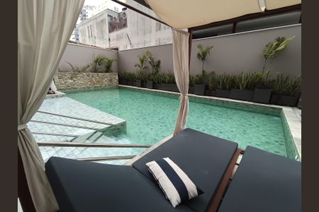 Apartamento à venda com 58m², 3 quartos e 1 vaga Apartamento à venda com 58m², 3 quartos e 1 vagaÁrea comum - Piscina