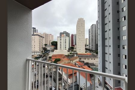 Apartamento à venda com 58m², 3 quartos e 1 vaga Apartamento à venda com 58m², 3 quartos e 1 vagaVaranda