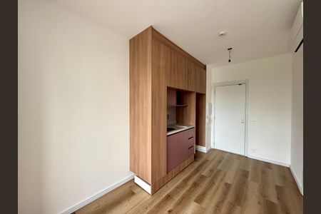 Sala de apartamento à venda com 1 quarto, 32m² em Campo Belo, São Paulo