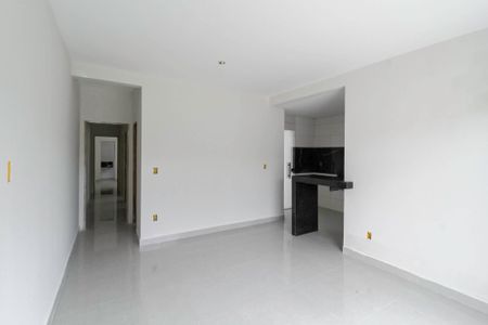 Sala de casa à venda com 3 quartos, 100m² em Parque Xangri-lá, Contagem