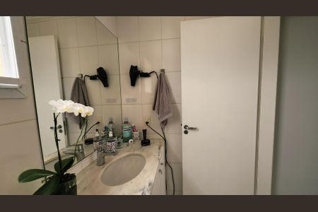 Apartamento à venda com 101m², 3 quartos e sem vaga Apartamento à venda com 101m², 3 quartos e sem vagaBanheiro da Suíte