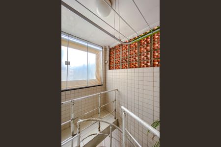 Casa para alugar com 340m², 5 quartos e 5 vagas Casa para alugar com 340m², 5 quartos e 5 vagasÁrea de Serviço