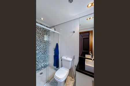 Casa para alugar com 340m², 5 quartos e 5 vagas Casa para alugar com 340m², 5 quartos e 5 vagasBanheiro da Suíte 2