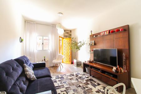 Sala de casa para alugar com 3 quartos, 170m² em Jardim Nossa Senhora do Carmo, São Paulo