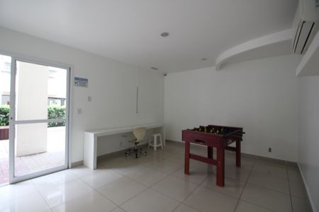Apartamento para alugar com 62m², 2 quartos e 1 vagaÁrea comum - Sala de Jogos