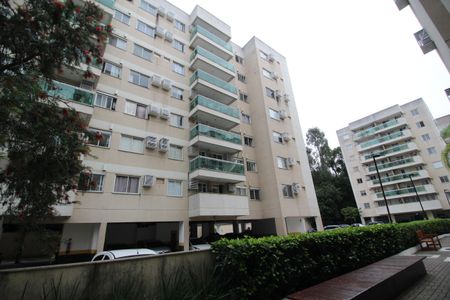 Apartamento para alugar com 62m², 2 quartos e 1 vagaFachada