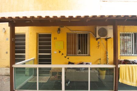 Vista da Sala de casa de condomínio para alugar com 2 quartos, 60m² em Senador Vasconcelos, Rio de Janeiro