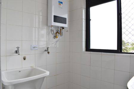 Apartamento para alugar com 105m², 2 quartos e 1 vagaÁrea de Serviço