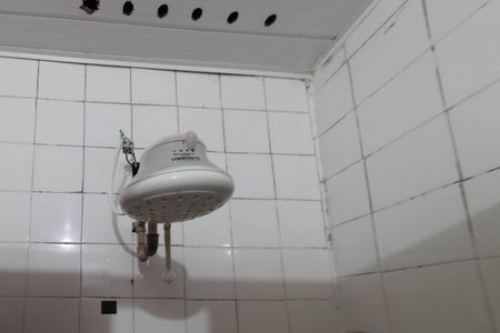 Casa à venda com 120m², 2 quartos e 2 vagasBanheiro Social