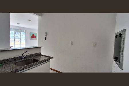 Apartamento para alugar com 81m², 2 quartos e 1 vagaÁrea comum - Salão de festas