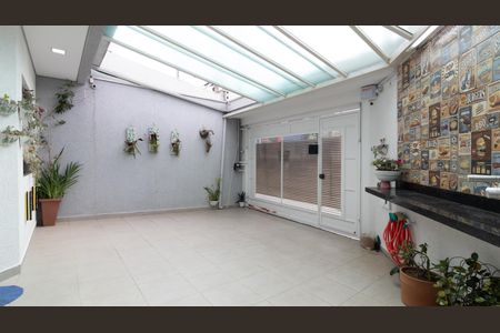 Casa à venda com 90m², 2 quartos e 2 vagas Casa à venda com 90m², 2 quartos e 2 vagasGaragem