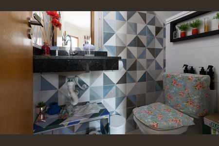 Casa à venda com 90m², 2 quartos e 2 vagas Casa à venda com 90m², 2 quartos e 2 vagasLavabo