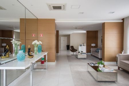 Apartamento à venda com 77m², 2 quartos e 1 vagaÁrea comum