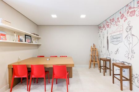 Apartamento à venda com 77m², 2 quartos e 1 vagaÁrea comum