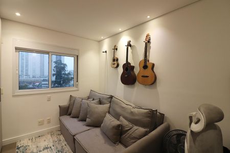 Apartamento à venda com 77m², 2 quartos e 1 vagaQuarto 