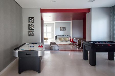 Apartamento à venda com 77m², 2 quartos e 1 vagaÁrea comum