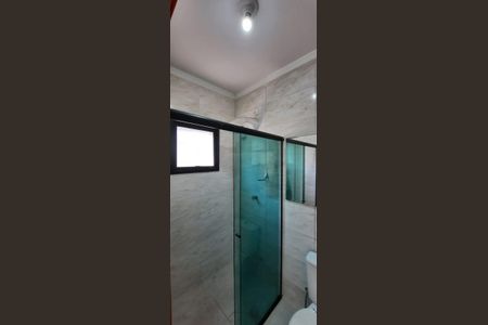 Banheiro Social de casa de condomínio para alugar com 2 quartos, 80m² em Vila Alpina, São Paulo