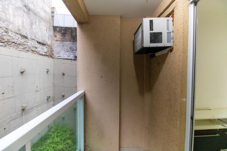 Sacada de apartamento à venda com 3 quartos, 70m² em Fátima, Niterói