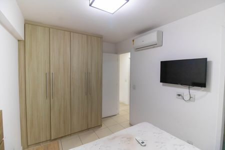 Apartamento à venda com 70m², 3 quartos e 1 vaga Apartamento à venda com 70m², 3 quartos e 1 vagaSuíte