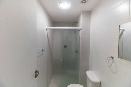 Apartamento à venda com 70m², 3 quartos e 1 vaga Apartamento à venda com 70m², 3 quartos e 1 vagaBanheiro