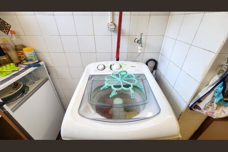 Apartamento para alugar com 50m², 2 quartos e sem vaga Apartamento para alugar com 50m², 2 quartos e sem vagaCozinha - Maquina de Lavar roupas