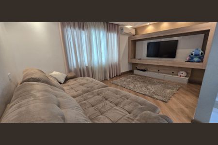 Casa à venda com 4 quartos, 240m² em Campestre, Santo André