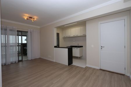 Sala de apartamento para alugar com 3 quartos, 86m² em Vila Independencia, São Paulo
