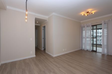 Sala de apartamento para alugar com 3 quartos, 86m² em Vila Independencia, São Paulo