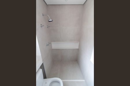 Casa de condomínio à venda com 138m², 3 quartos e 4 vagas Casa de condomínio à venda com 138m², 3 quartos e 4 vagasBanheiro da Suíte 3