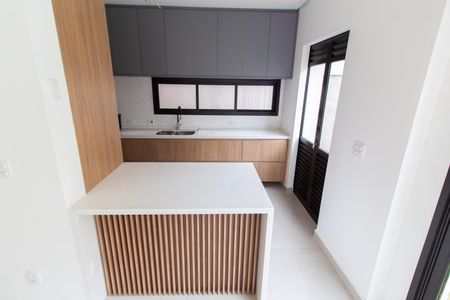 Casa de condomínio à venda com 138m², 3 quartos e 4 vagas Casa de condomínio à venda com 138m², 3 quartos e 4 vagasCozinha