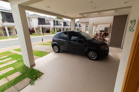 Casa de condomínio à venda com 138m², 3 quartos e 4 vagas Casa de condomínio à venda com 138m², 3 quartos e 4 vagasÁrea Externa