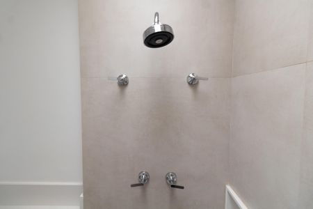 Casa de condomínio à venda com 138m², 3 quartos e 4 vagas Casa de condomínio à venda com 138m², 3 quartos e 4 vagasBanheiro da Suíte 2