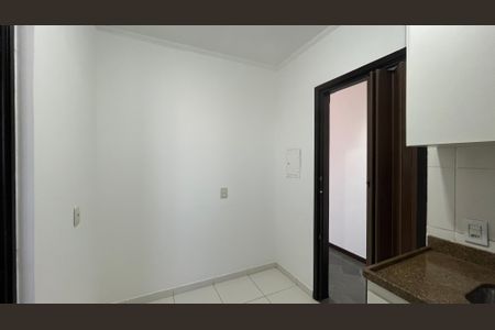 Apartamento para alugar com 77m², 2 quartos e 1 vagaCozinha