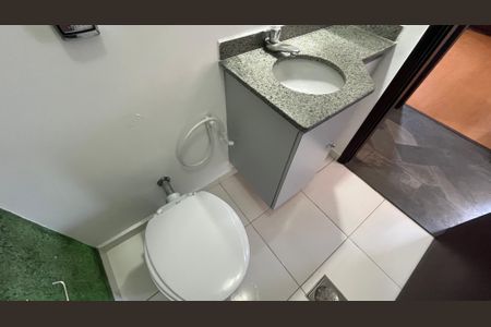 Apartamento para alugar com 77m², 2 quartos e 1 vagaBanheiro Social