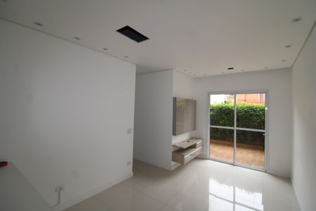 Apartamento à venda com 72m², 3 quartos e 1 vagaSala/Cozinha