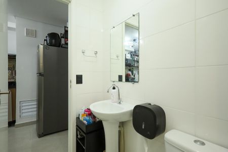 Apartamento à venda com 24m², 1 quarto e sem vaga Apartamento à venda com 24m², 1 quarto e sem vagaBanheiro