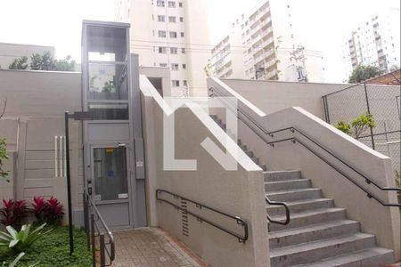 Apartamento à venda com 24m², 1 quarto e sem vaga Apartamento à venda com 24m², 1 quarto e sem vagaElevador acessibilidade