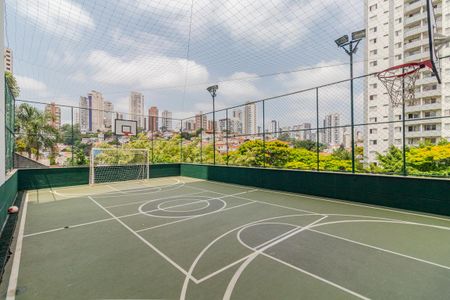 Apartamento à venda com 130m², 3 quartos e 2 vagasÁrea comum - Quadra Poliesportiva