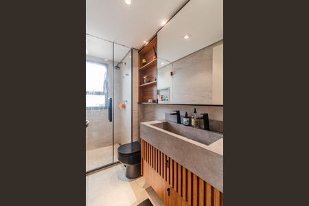 Apartamento à venda com 130m², 3 quartos e 2 vagasBanheiro da Suíte 2